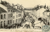 Remiremont. - La Grande Rue un Jour de Marché